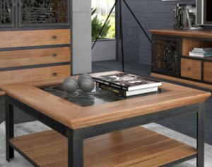 Drewniany stolik do salonu z półką sassari