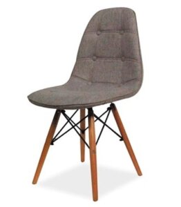 Pikowane krzesło na drewnianych nogach axel ii